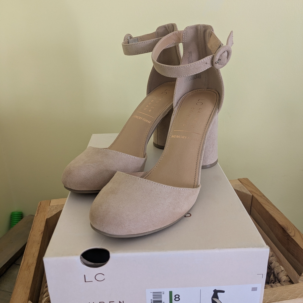 LC Lauren Conrad Tan Classic Heels